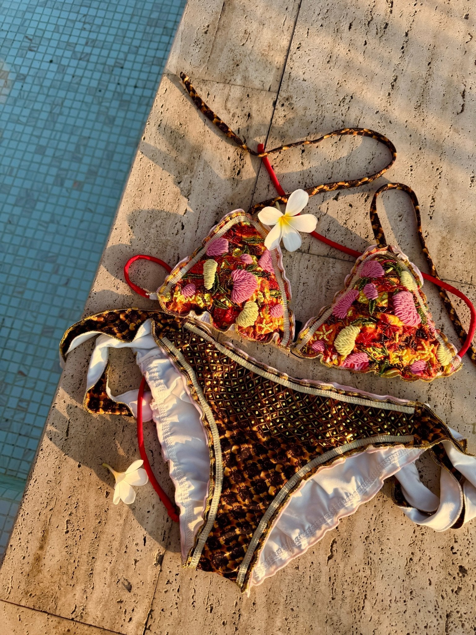 Roja - Floral Triangle Bikini Top - Calaswim - Calaswim